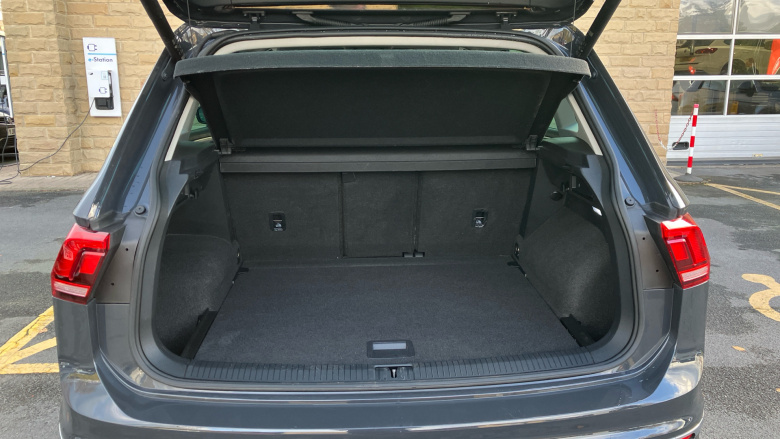 Volkswagen Tiguan 1.5 TSI 150 Active 5dr Petrol Estate